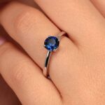 Live Diamond - Anello solitario con zaffiro LD05028